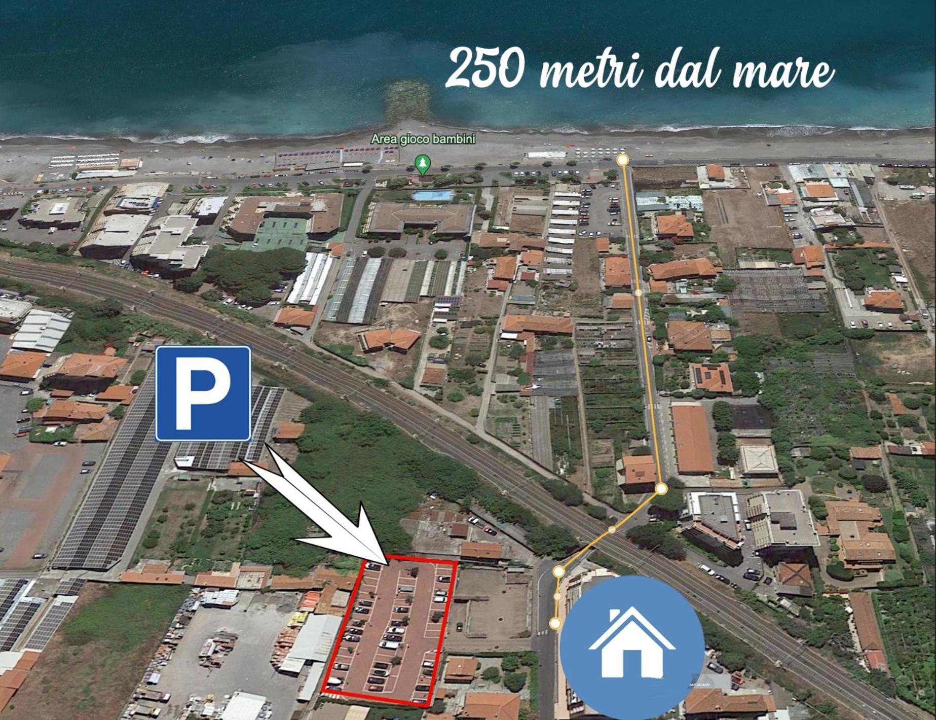 Apartamento Casa Mare - 250M Dalla Spiaggia Vallecrosia Exterior foto