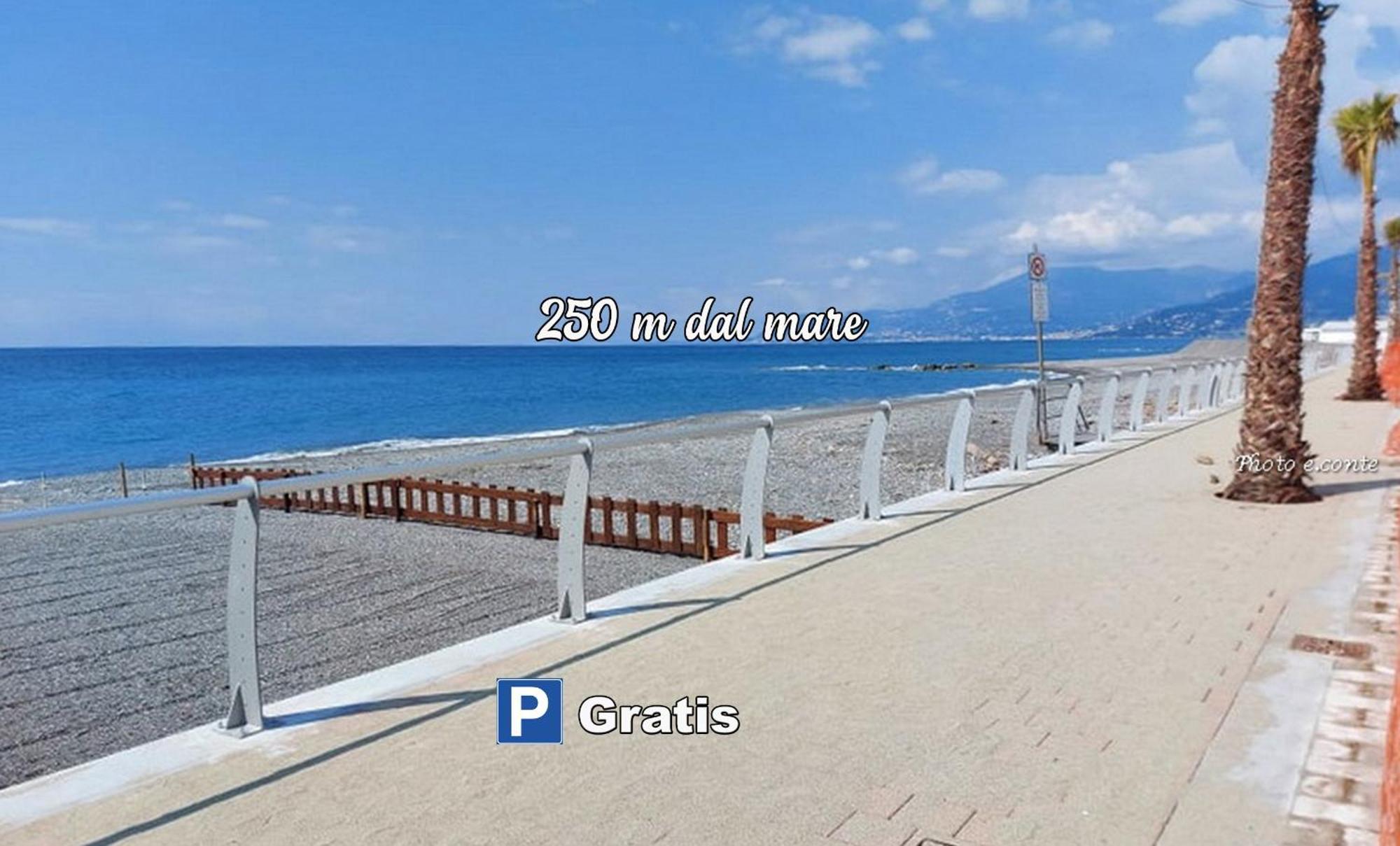Apartamento Casa Mare - 250M Dalla Spiaggia Vallecrosia Exterior foto